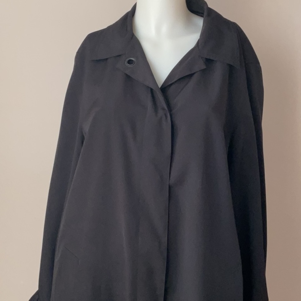 Hilary Radley Lightweight Coat - Picture 7 of 12